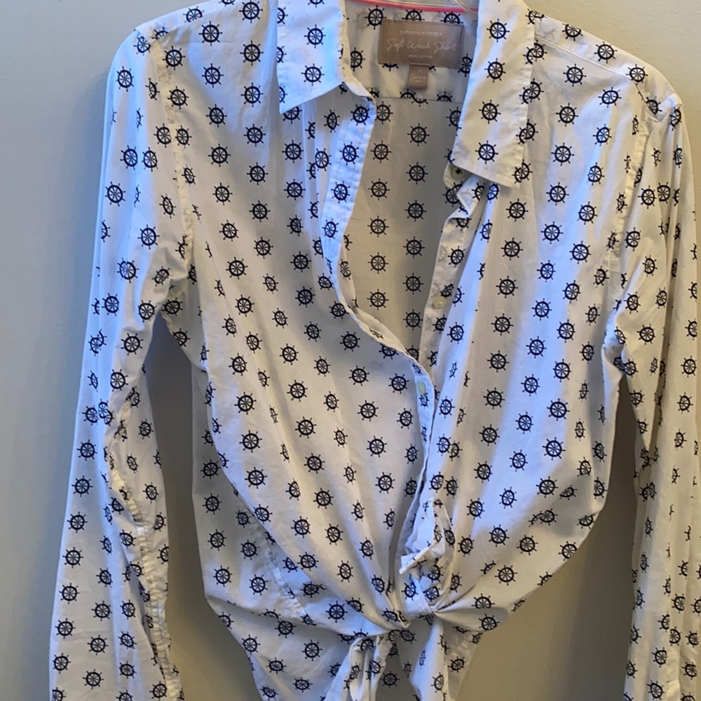 Banana Republic soft wash shirt
